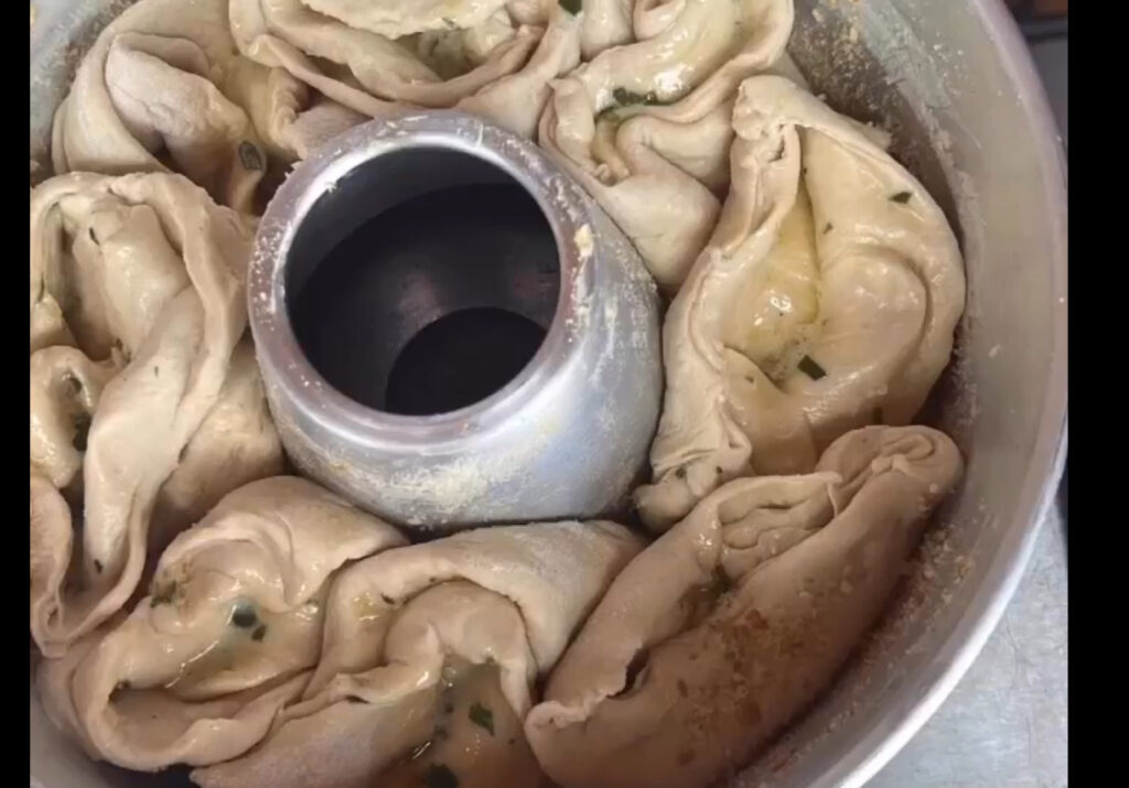 Faltenbrot aus dem Omnia